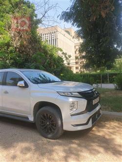 میتسوبیشی پاجیرۆ سپۆرت